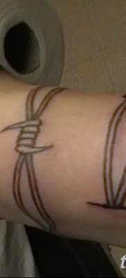 фото тату колючая проволока от 26.07.2017 №033 — Tattoo barbed wire_tatufoto.com