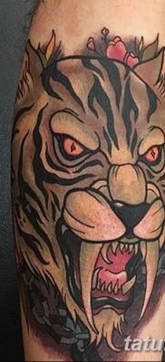 фото тату саблезубый тигр от 25.07.2017 №021 — Tattoo saber-toothed tiger