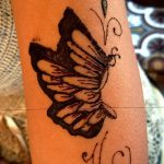 фото Мехенди бабочка от 01.08.2017 №021 - Mehendi Butterfly_tatufoto.com