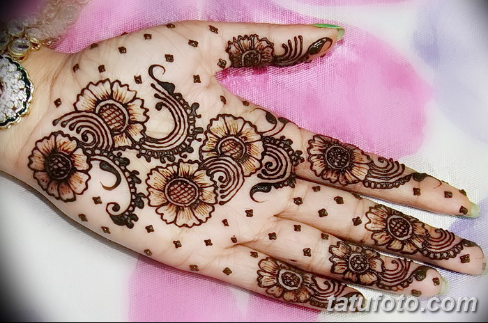 фото Мехенди цветок от 16.08.2017 №004 - Mehendi flower_tatufoto.com