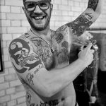 фото Тату Тома Харди от 07.08.2017 №014 - Tom Hardy's Tattoo_tatufoto.com