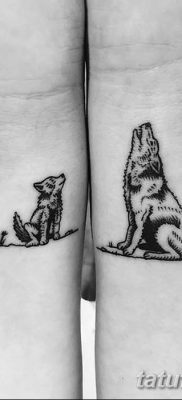 фото тату два волка от 19.08.2017 №041 — Tattoo two wolves_tatufoto.com