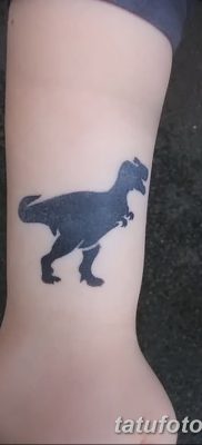 фото тату динозавр от 18.08.2017 №121 — Dinosaur tattoo_tatufoto.com