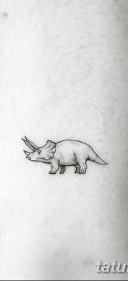 фото тату динозавр от 18.08.2017 №207 — Dinosaur tattoo_tatufoto.com