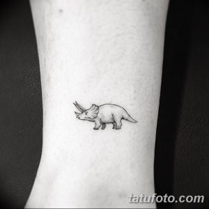 фото тату динозавр от 18.08.2017 №207 - Dinosaur tattoo_tatufoto.com