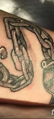 фото тату кандалы от 18.08.2017 №038 — Tattoo shackles_tatufoto.com
