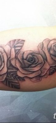 фото тату три розы от 21.08.2017 №037 — Three rose tattoos — tatufoto.com