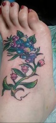 фото тату черника от 21.08.2017 №013 — Blueberry tattoo — tatufoto.com