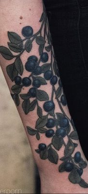 фото тату черника от 21.08.2017 №026 — Blueberry tattoo — tatufoto.com
