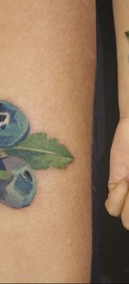 фото тату черника от 21.08.2017 №034 — Blueberry tattoo — tatufoto.com