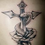 тату змея вокруг меча что значит. Смотреть фото тату змея вокруг меча что значит. Смотреть картинку тату змея вокруг меча что значит. Картинка про тату змея вокруг меча что значит. Фото тату змея вокруг меча что значит