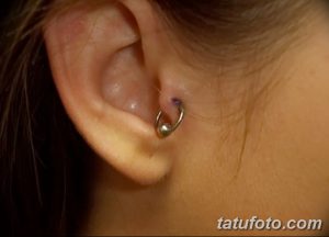 фото Трагус-пирсинг от 19.09.2017 №089 - Tragus Piercing - tatufoto.com