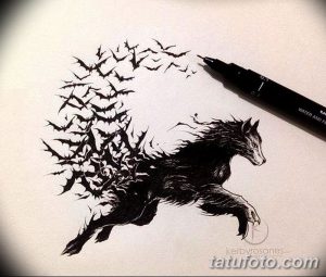 Черно-белый эскиз татуировки, изображающий волка, тело которого состоит из силуэтов летучих мышей. Оригинальная и креативная идея для тату.
