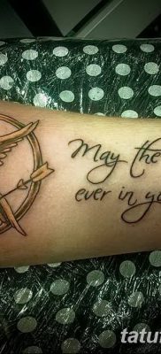 фото тату Сойка пересмешница от 25.09.2017 №039 — Tattoo Hunger Games — tatufoto.com