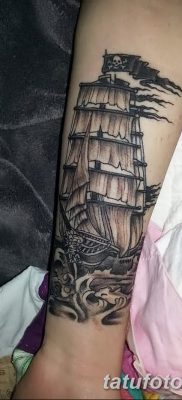 фото тату веселый Роджер от 22.09.2017 №006 — tattoo Jolly Roger — tatufoto.com