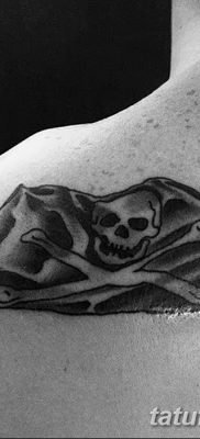 фото тату веселый Роджер от 22.09.2017 №010 — tattoo Jolly Roger — tatufoto.com