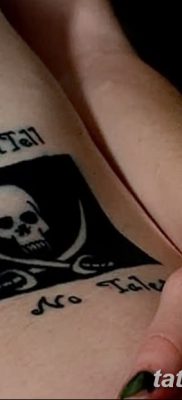 фото тату веселый Роджер от 22.09.2017 №031 — tattoo Jolly Roger — tatufoto.com
