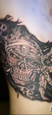 фото тату веселый Роджер от 22.09.2017 №073 — tattoo Jolly Roger — tatufoto.com
