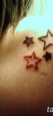 фото тату звезды на плечах от 19.09.2017 №003 — tattoo of a star on the shoul — tatufoto.com