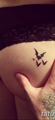 фото тату на ягодицах от 19.09.2017 №002 — tattoos on the buttocks — tatufoto.com
