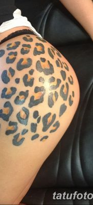 фото тату на ягодицах от 19.09.2017 №072 — tattoos on the buttocks — tatufoto.com