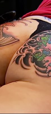 фото тату на ягодицах от 19.09.2017 №084 — tattoos on the buttocks — tatufoto.com