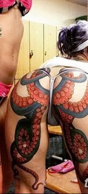 фото тату на ягодицах от 19.09.2017 №085 — tattoos on the buttocks — tatufoto.com