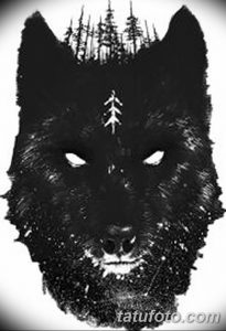 Фото тату волка, в силуэте которого скрывается лес. Черно-белый рисунок с использованием негативного пространства. Идеально для любителей мистики и природы.