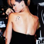 фото татуировки рианны от 23.09.2017 №044 - rianna tattoos - tatufoto.com