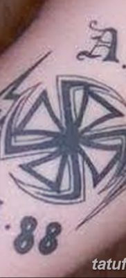 фото нацистские тату 88 от 28.10.2017 №016 — Nazi tattoos 88 — tatufoto.com