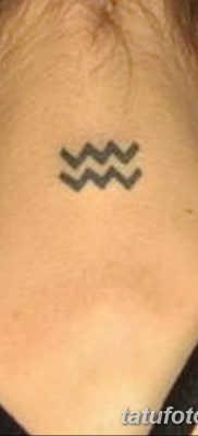 фото тату знак зодиака Водолей от 21.10.2017 №011 — tattoo sign of the zodiac Aquarius
