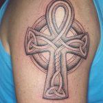 фото тату креста Анкх от 27.10.2017 №035 - Ankh tattoo - tatufoto.com