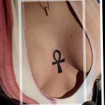 фото тату креста Анкх от 27.10.2017 №111 - Ankh tattoo - tatufoto.com