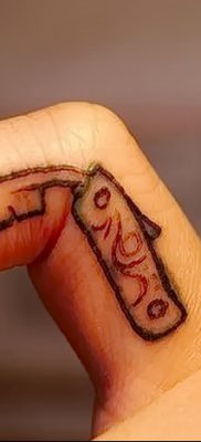 фото тату опасная бритва от 27.10.2017 №042 — tattoo dangerous razor — tatufoto.com