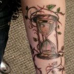 фото тату песочные часы от 21.10.2017 №006 - tattoo hourglass - tatufoto.com