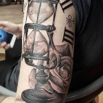 фото тату песочные часы от 21.10.2017 №033 - tattoo hourglass - tatufoto.com