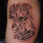 фото тату песочные часы от 21.10.2017 №055 - tattoo hourglass - tatufoto.com