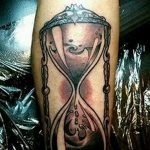 фото тату песочные часы от 21.10.2017 №074 - tattoo hourglass - tatufoto.com