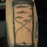 фото тату песочные часы от 21.10.2017 №086 - tattoo hourglass - tatufoto.com