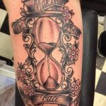 фото тату песочные часы от 21.10.2017 №089 - tattoo hourglass - tatufoto.com