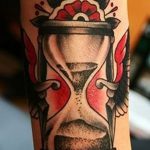 фото тату песочные часы от 21.10.2017 №138 - tattoo hourglass - tatufoto.com