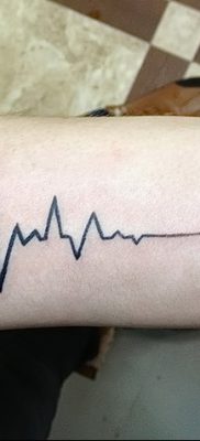 фото тату пульс от 21.10.2017 №098 — tattoo heart rate — tatufoto.com
