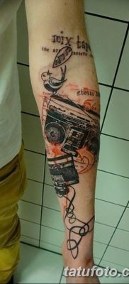 фото татуировка динамик и магнитофон от 11.10.2017 №041 — tattoo speaker — tatufoto.com