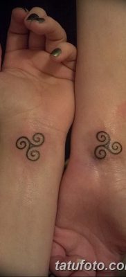 фото татуировка триксель от 23.10.2017 №031 — triksel tattoo — tatufoto.com