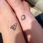 что означает татуировка ракета. Смотреть фото что означает татуировка ракета. Смотреть картинку что означает татуировка ракета. Картинка про что означает татуировка ракета. Фото что означает татуировка ракета