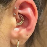 фото Пирсинг уха от 20.11.2017 №124 - Ear piercing - tatufoto.com