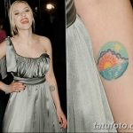 фото Тату Скарлетт Йохансон от 10.11.2017 №040 - Scarlett Johansson Tatto - tatufoto.com