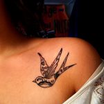 фото рисунок птица хной от 10.11.2017 №037 - drawing a henna bird - tatufoto.com