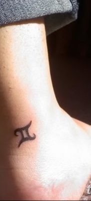 фото тату Близнецы от 28.11.2017 №032 — Tattoo Gemini — tatufoto.com