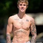 фото Новая тату Джастина Бибера от 05.12.2017 №021 - Justin Bieber's - tattoo-photo.ru